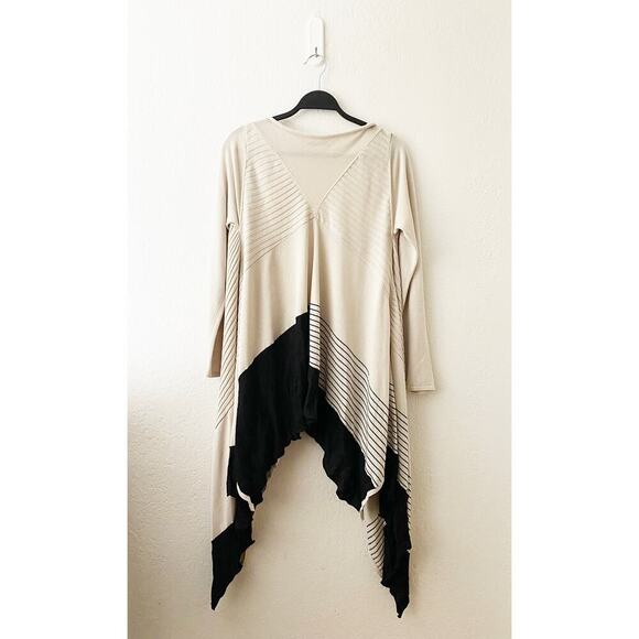 Stella Carakasi Women's Open Front Waterfall Asymmetrical Beige Black Sweater XS - Picture 2 of 8